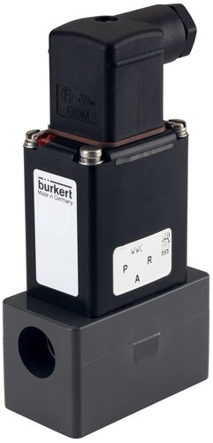 Magneetventiel G3/8'' NC Kunststof EPDM 0-1bar/15psi 120VAC 0121 450543