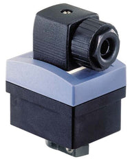 Elektronica voor paddle wheel flowmeters, pulsuitgang (vereist S030-koppeling) - Bürkert SE30 - 423913