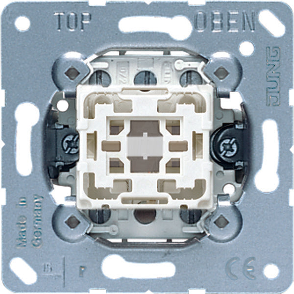 Jung Basic Element Push Contact - 531-41U