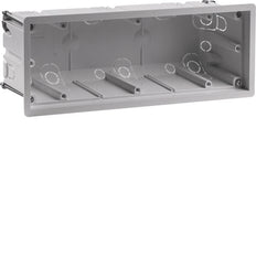 Hager Berker Wandcontactdoos 3 Gang Voor Vlakke Montage - 18721030