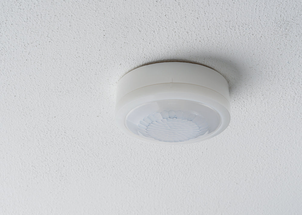 Dual Channel 360° Ceiling Motion Detector LUXA 103 - 1030063