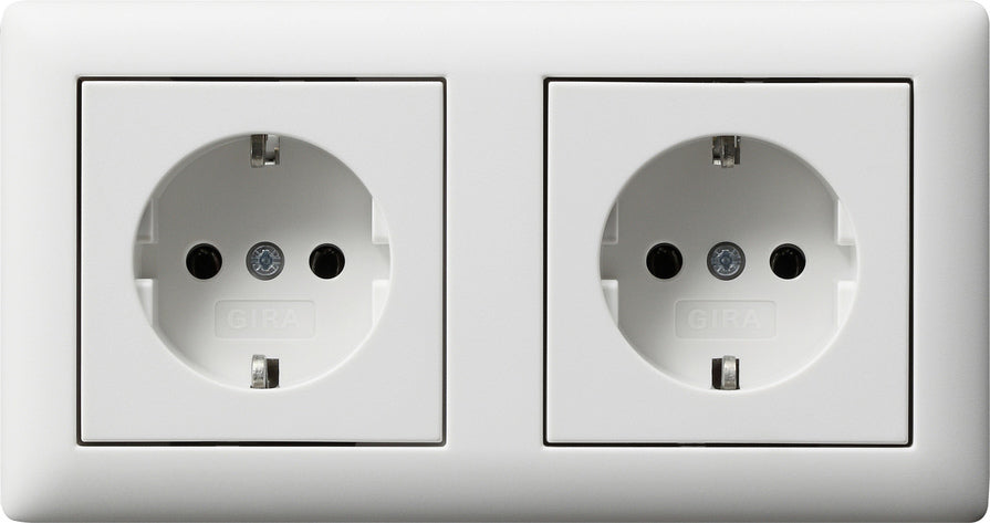 Gira Standaard 55 Dubbele SCHUKO Stopcontact Met Frame - 479304
