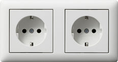 Gira Standaard 55 Dubbele SCHUKO Stopcontact Met Frame - 479304