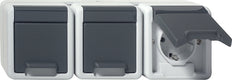 Gira Drievoudige Schuko Stopcontact Met Scharnierende Afdekking IP44 Grijs - 478930