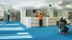 Philips CorePro Led Pll 8W 2G11 4-Pin 3000K - 8719514486768