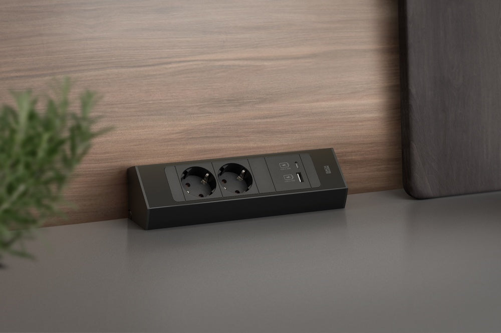 Casia 2 Hoek Power Unit Met Dubbele USB Opladen - 932.102